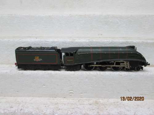 OO SCALE : HORNBY DUBLO 4-6-2 STEAM LOCOMOTIVE (3-RAIL) - LOT 374z