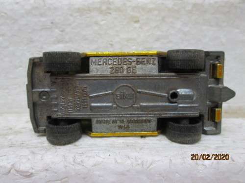 SIKU : MERCEDES BENZ 280 GE - LOT 420z