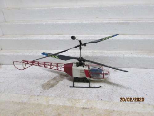 RC NINE EAGLES HELICOPTER - LOT 453z