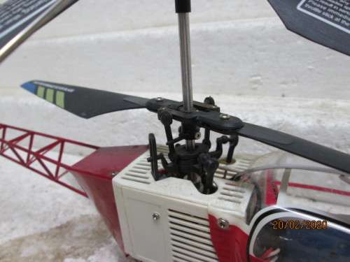 RC NINE EAGLES HELICOPTER - LOT 453z