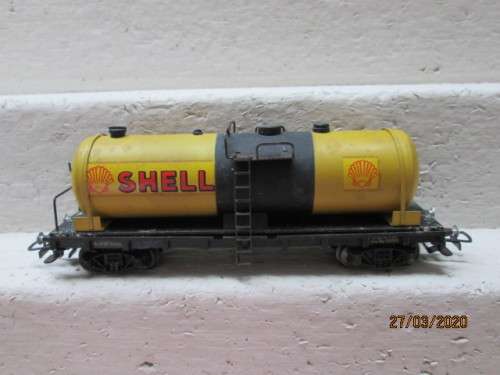 HO SCALE : RIVAROSSI SHELL TANKER (BOXED) - LOT 634z