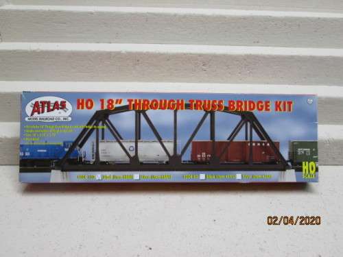 HO SCALE : ATLAS 18" THROUGH TRUSS BRIDGE KIT (BOXED) - LOT 18AA