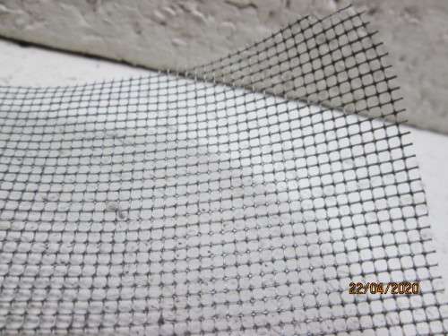 HO SCALE : A4 SHEET OF FENCING MATERIAL - LOT 440AA