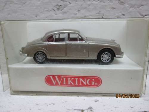 HO SCALE : WIKING JAGUAR MKII  (BOXED) - LOT 501AA