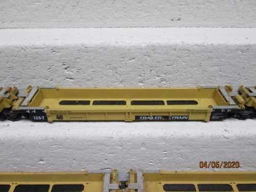 HO SCALE : WALTHERS TRAILER TRAIN CONTAINER DOUBLE STACK SET OF 5 - LOT 517AA