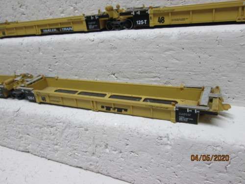 HO SCALE : WALTHERS TRAILER TRAIN CONTAINER DOUBLE STACK SET OF 5 - LOT 517AA