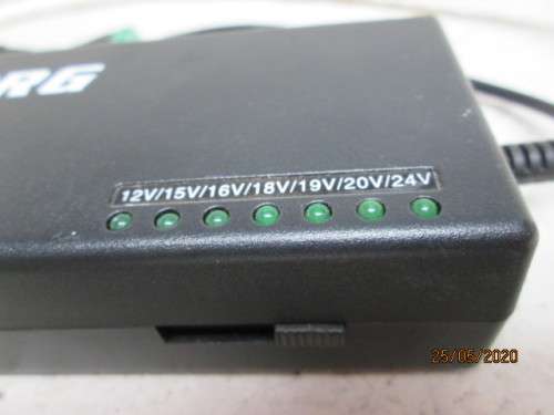 HO SCALE : ORG ADJUSTABLE ADAPTOR (220V / 12-24 VOLT DC) - LOT 683AA