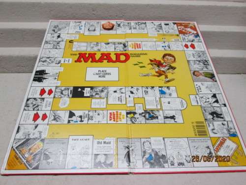 THE MAD MAGAZINE BOARD GAME (BOXED) - LOT 744AA