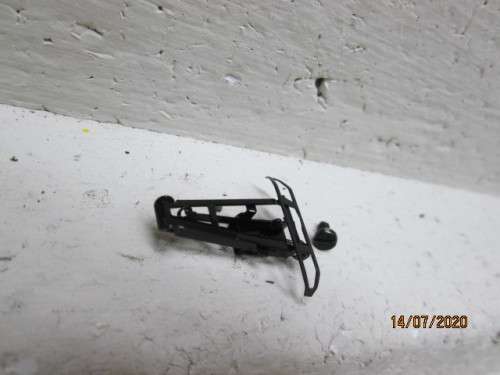 HO SCALE : BRASS SINGLE ARM PANTEGRAPH - LOT 461BB