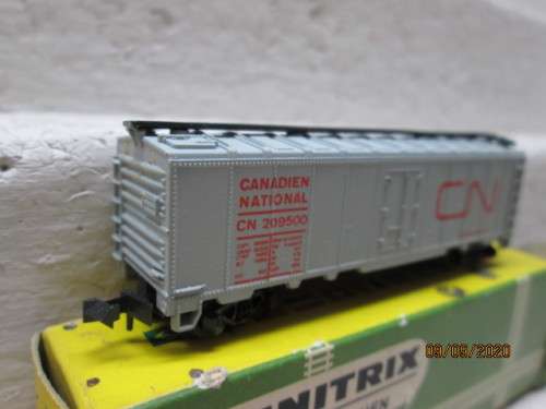 N SCALE: MINITRIX : CN BOX CAR - BOXED