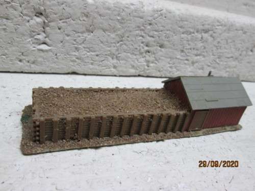 N SCALE : POLA : SANDING DEPOT