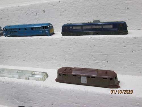 N SCALE :  LARGE SCRAP YARD