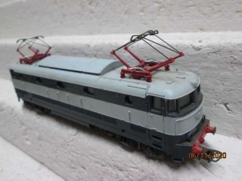 HO SCALE : LIMA : FS ELECTRIC LOCOMOTIVE