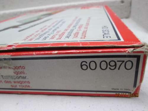 HO SCALE : LIMA : ROLLING STOCK ROAD TRANSPORTER - BOXED