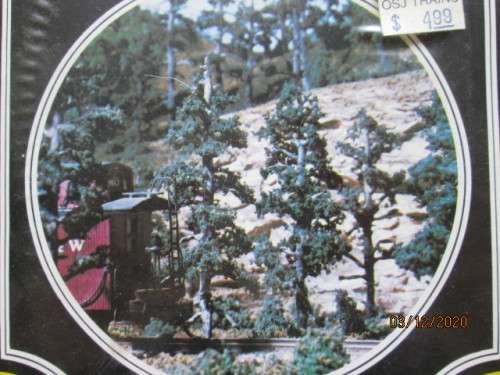 HO SCALE : WOODLAND SCENICS: X5 TREES - SOFT WOOD PINE - BOXED