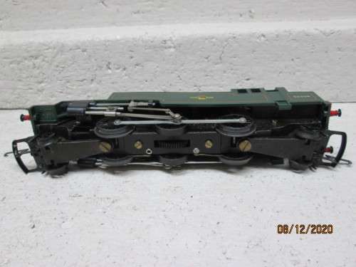OO SCALE : TRI-ANG/HORNBY : 2-6-2 - CLASS 3MT - STEAM LOCOMOTIVE - BOXED