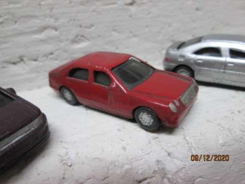 HO SCALE : ENTRY LEVEL CARS X5