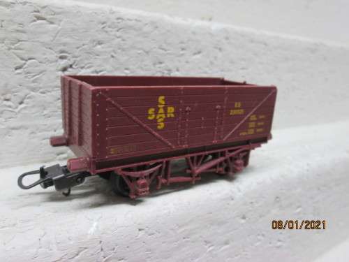 HO SCALE : LIMA : SAR ES SHORT OPEN GOODS