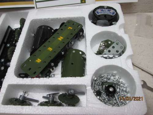 HANYE METAL MODELS - METAL BUILDING BLOCK TOYS - FLYING SCOTSMAN