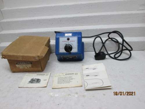 HO  SCALE : MARKLIN : CONTROLLER - BOXED