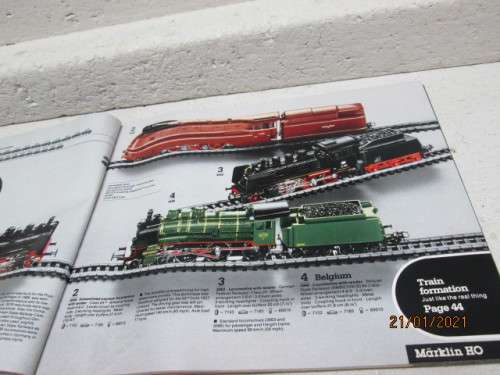 HO SCALE : MARKLIN CATALOGUE - 1980