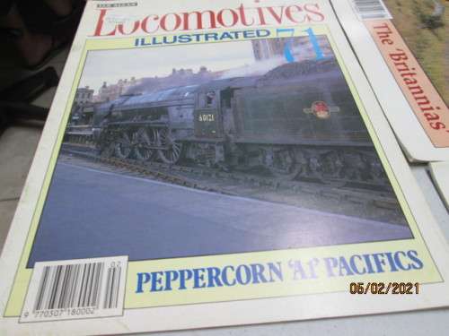 REDUCED TO CLEAR : LOCOMOTIVES  ILLUSTRATED : X10 MAGAZINES