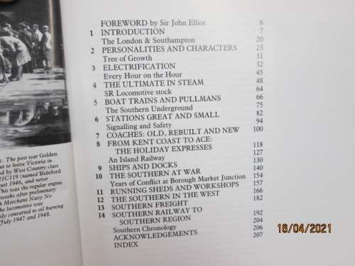 REDUCED TO CLEAR : HARD COVER BOOK : SR150 - THE SOUTHERN RAILWAY