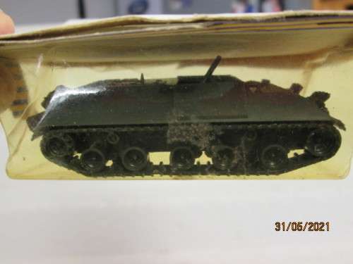 HO SCALE : ROCO : MINITANKS: GERMAN MORTAR CARRIER - BOXED