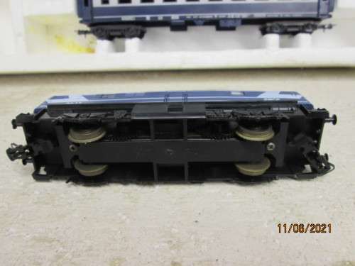 HO SCALE : LIMA : SNCF TRAIN SET BOXED