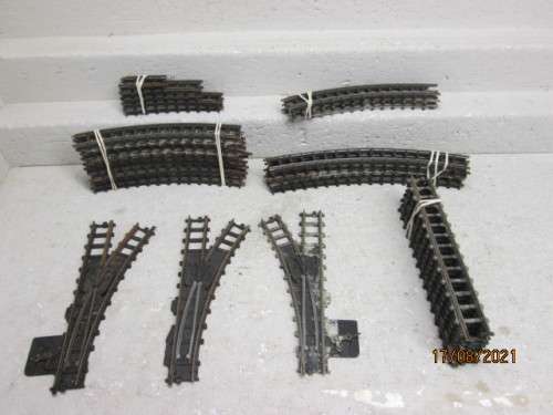 OO SCALE : TRIANG : OLD HIGH PROFILE TRACK - X33 PIECES