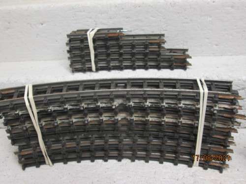 OO SCALE : TRIANG : OLD HIGH PROFILE TRACK - X33 PIECES
