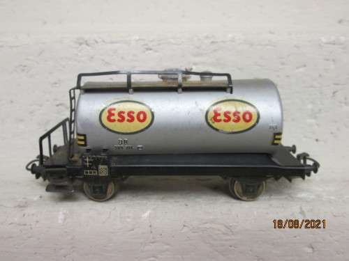 HO SCALE : MARLKIN : ESSO TANKER
