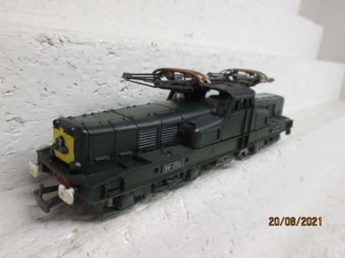 HO SCALE : JOUEF : SNCF ELECTRIC LOCOMOTIVE