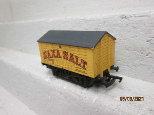 OO SCALE : BACHMANN : SAXA SALT CLOSED GOODS WAGON