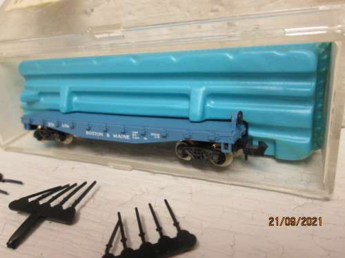 N SCALE : ATLAS : BOSTON & MAINE FLAT CAR  - BOXED