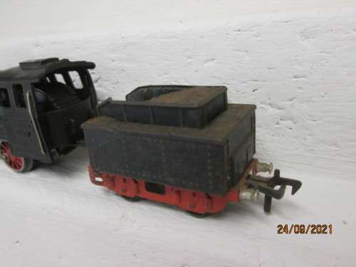 HO SCALE : FLEISCHMANN : 0-4-0 STEAM LOCOMOTIVE