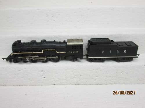 OO SCALE : TRIANG : 4-6-2 STEAM LOCOMOTIVE