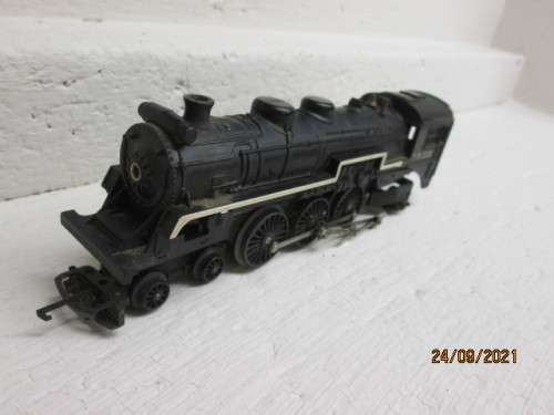 OO SCALE : TRIANG : 4-6-2 STEAM LOCOMOTIVE - NO TENDER