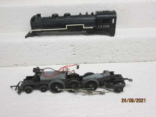 OO SCALE : TRIANG : 4-6-2 STEAM LOCOMOTIVE - NO TENDER