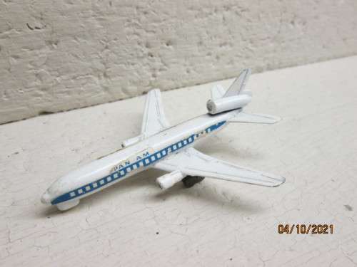 DIECAST : AEROPLANE : PAN AM DC 10