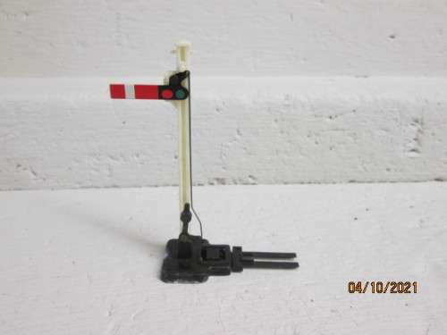 OO SCALE : HORNBY : SINGLE ARM RAIL SIGNAL