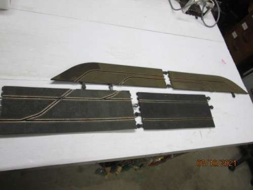 SCALEXTRIC : PIT LANE TRACK