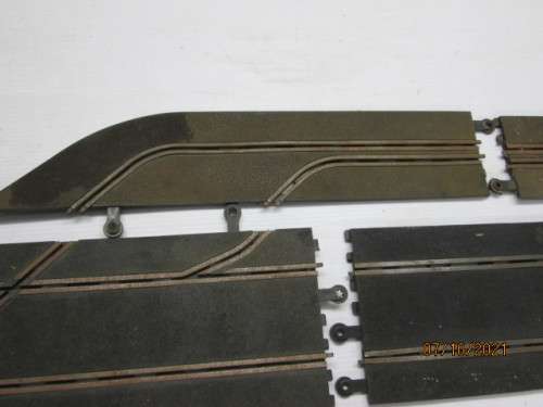 SCALEXTRIC : PIT LANE TRACK
