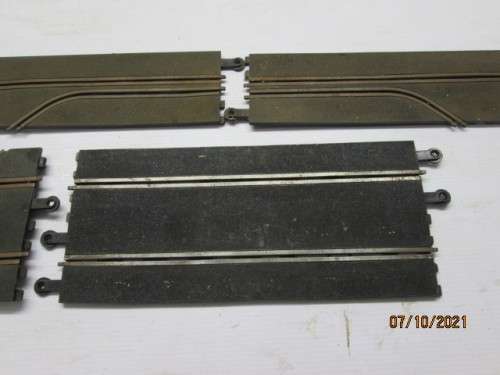 SCALEXTRIC : PIT LANE TRACK