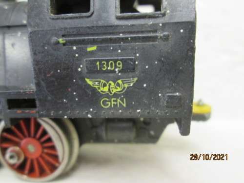 HO SCALE : FLEISCHMANN : 0-6-0 STEAM LOCOMOTIVE