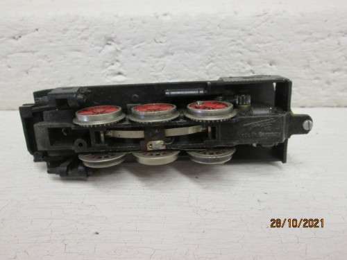 HO SCALE : FLEISCHMANN : 0-6-0 STEAM LOCOMOTIVE