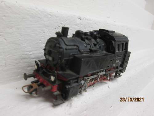 HO SCALE : ROCO :  0-6-0 DB STEAM LOCOMOTIVE