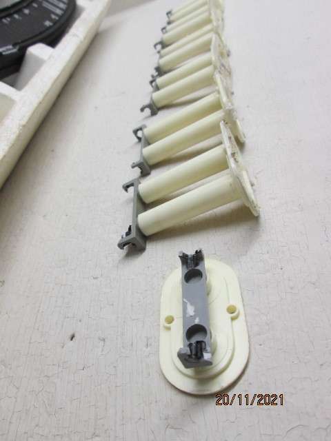 HO SCALE : LIMA : LE SCAPITOLE SNCF TRAIN SET - BOXED