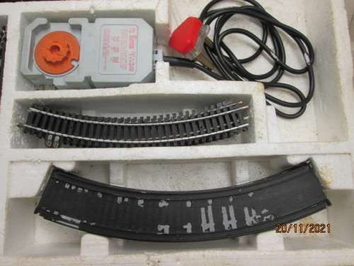 HO SCALE : LIMA : LE SCAPITOLE SNCF TRAIN SET - BOXED