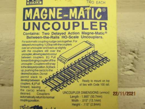 HO SCALE : KADEE MAGNE-MATIC UNCOUPLER (ONLY 1)